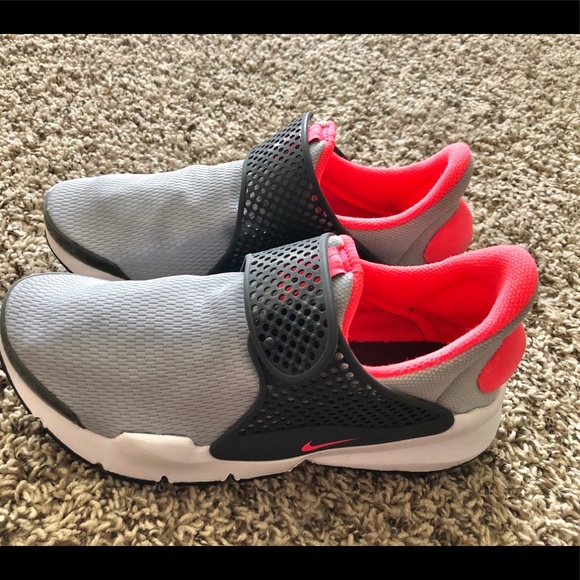 Nike Shoes - Nike sneakers Nike Shoes - Nike sneakers